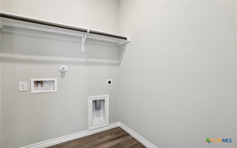 118 Antoinette Way #102, San Marcos, TX 78666, 2 Bedrooms Bedrooms, ,2 BathroomsBathrooms,Residential,For Sale,118 Antoinette Way,0,577579