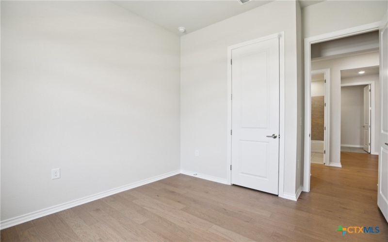 140 Stewart Drive #102, San Marcos, TX 78666, 2 Habitaciones Habitaciones , ,2 BañosBaños,Residential,En Venta,140 Stewart Drive,0,578007