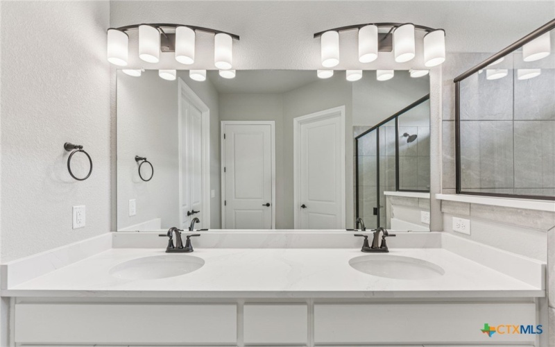 108 Maceo Way #101, San Marcos, TX 78666, 2 Bedrooms Bedrooms, ,2 BathroomsBathrooms,Residential,For Sale,108 Maceo Way,0,578030