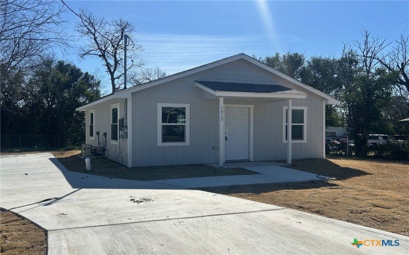 1317 S 10th Street, Temple, TX 76504, 1 Dormitorio Habitaciones , ,1 BañoBaños,Residential,En Venta,1317 S 10th Street,578059