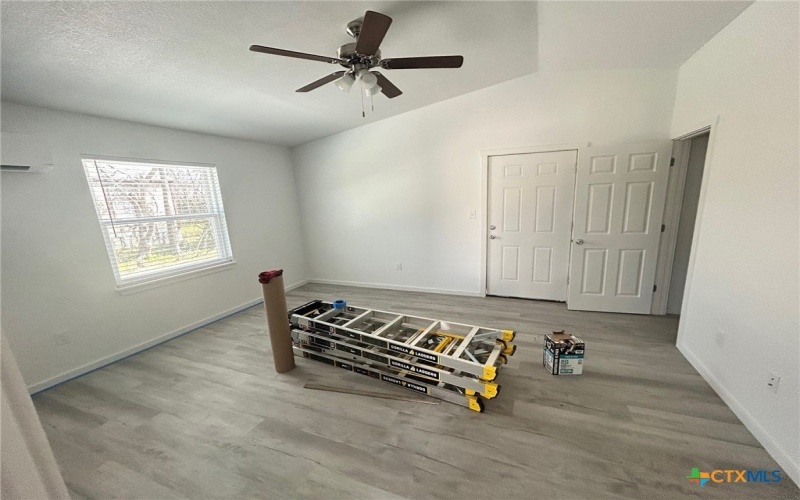 1317 S 10th Street, Temple, TX 76504, 1 Dormitorio Habitaciones , ,1 BañoBaños,Residential,En Venta,1317 S 10th Street,578059