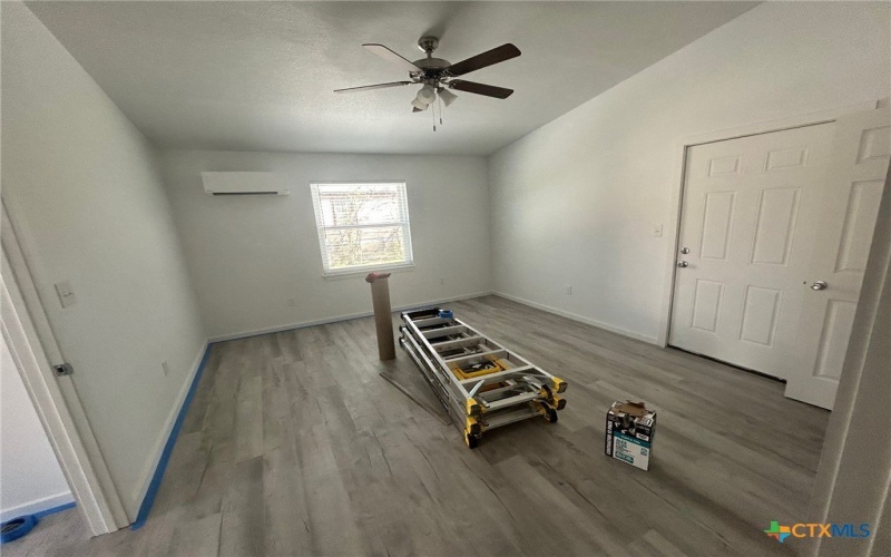 1317 S 10th Street, Temple, TX 76504, 1 Dormitorio Habitaciones , ,1 BañoBaños,Residential,En Venta,1317 S 10th Street,578059