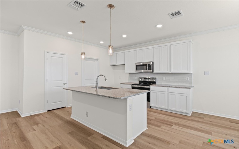 7806 Timber Hollow Lane, Temple, TX 76502, 3 Bedrooms Bedrooms, ,2 BathroomsBathrooms,Residential,For Sale,7806 Timber Hollow Lane,0,578178