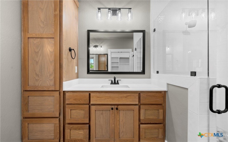101 Dana Point Road, Lorena, TX 76655, 4 Habitaciones Habitaciones , ,3 BañosBaños,Residential,En Venta,101 Dana Point Road,578297