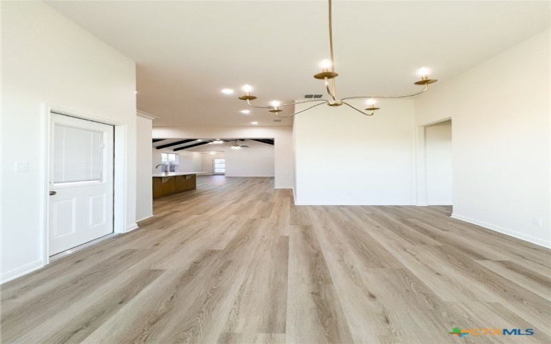 114 Raindance Court, Victoria, TX 77904, 4 Bedrooms Bedrooms, ,2 BathroomsBathrooms,Residential,For Sale,114 Raindance Court,0,578310