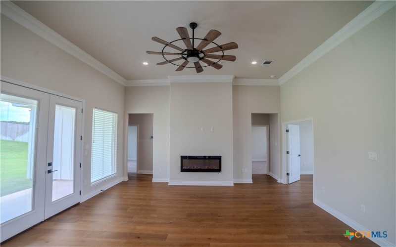 403 Lomo Alto Lane, Temple, TX 76502, 5 Bedrooms Bedrooms, ,5 BathroomsBathrooms,Residential,For Sale,403 Lomo Alto Lane,578457