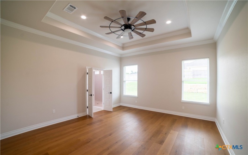403 Lomo Alto Lane, Temple, TX 76502, 5 Bedrooms Bedrooms, ,5 BathroomsBathrooms,Residential,For Sale,403 Lomo Alto Lane,578457