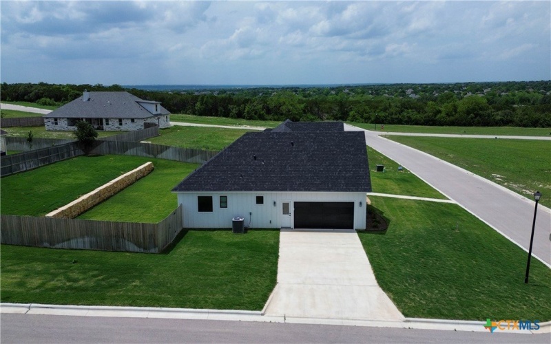 403 Lomo Alto Lane, Temple, TX 76502, 5 Bedrooms Bedrooms, ,5 BathroomsBathrooms,Residential,For Sale,403 Lomo Alto Lane,578457