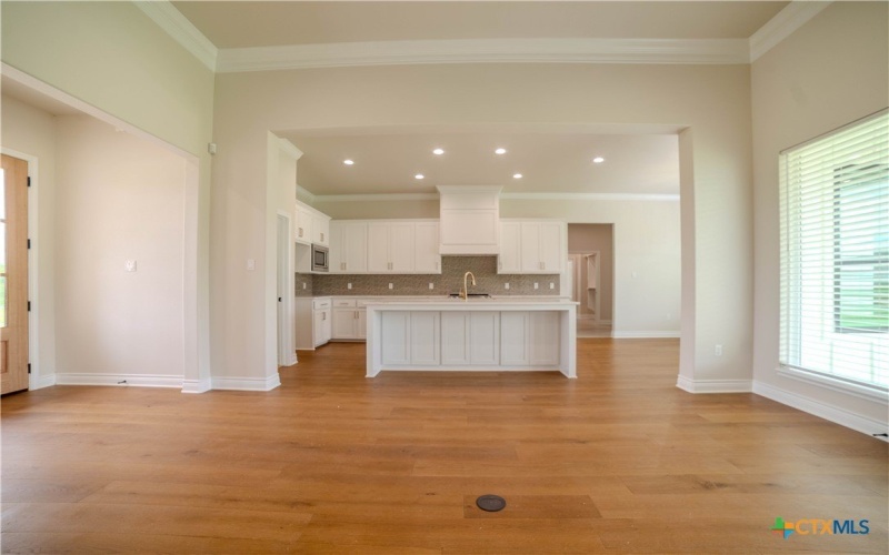 403 Lomo Alto Lane, Temple, TX 76502, 5 Bedrooms Bedrooms, ,5 BathroomsBathrooms,Residential,For Sale,403 Lomo Alto Lane,578457