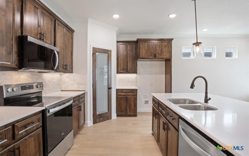 1621 Cedar River Lane, Temple, TX 76502, 4 Habitaciones Habitaciones , ,2 BañosBaños,Residential,En Venta,1621 Cedar River Lane,0,578669