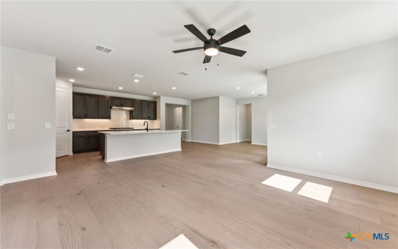 127 Antoinette Way, San Marcos, TX 78666, 2 Bedrooms Bedrooms, ,2 BathroomsBathrooms,Residential,For Sale,127 Antoinette Way,0,578733