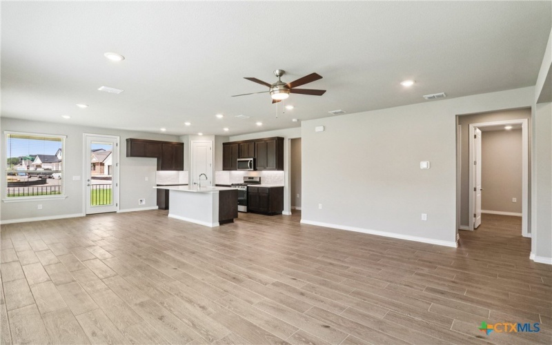 148 Antoinette Way, San Marcos, TX 78666, 2 Habitaciones Habitaciones , ,2 BañosBaños,Residential,En Venta,148 Antoinette Way,0,578739