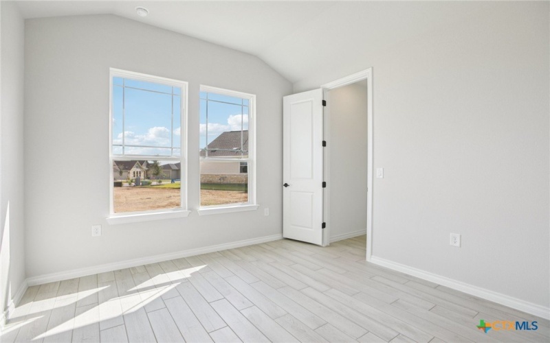140 Antoinette Way #102, San Marcos, TX 78666, 3 Habitaciones Habitaciones , ,2 BañosBaños,Residential,En Venta,140 Antoinette Way,0,578747