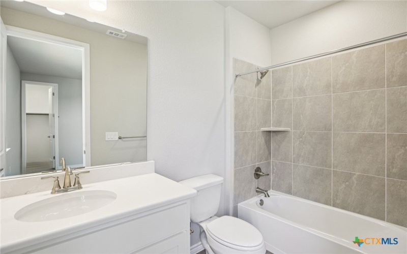 132 Antoinette Way, San Marcos, TX 78666, 2 Bedrooms Bedrooms, ,2 BathroomsBathrooms,Residential,For Sale,132 Antoinette Way,0,578768