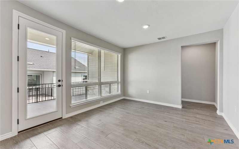 133 Antoinette Way #102, San Marcos, TX 78666, 2 Habitaciones Habitaciones , ,2 BañosBaños,Residential,En Venta,133 Antoinette Way,0,578780