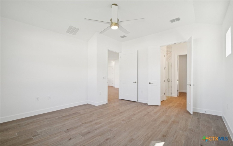 1528 Dancing Oak Lane, San Marcos, TX 78666, 2 Habitaciones Habitaciones , ,2 BañosBaños,Residential,En Venta,1528 Dancing Oak Lane,0,578787