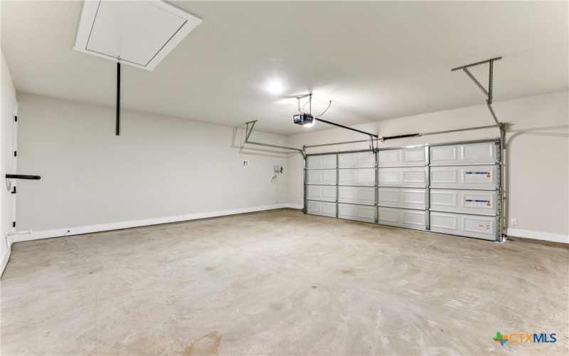 1628 Dancing Oak Lane, San Marcos, TX 78666, 3 Habitaciones Habitaciones , ,2 BañosBaños,Residential,En Venta,1628 Dancing Oak Lane,0,578828