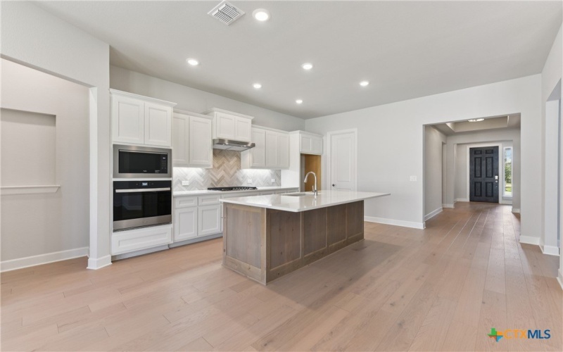 1620 Dancing Oak Lane, San Marcos, TX 78666, 2 Habitaciones Habitaciones , ,2 BañosBaños,Residential,En Venta,1620 Dancing Oak Lane,0,578877
