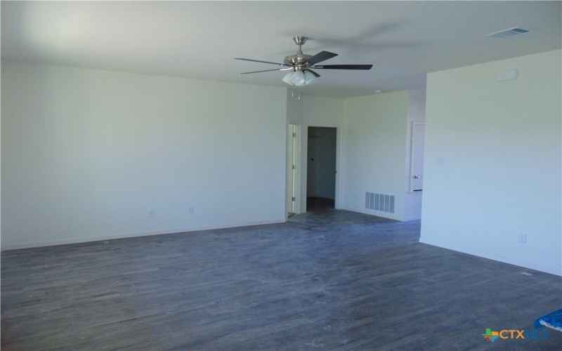 3202 Salt Fork Drive, Killeen, TX 76549, 3 Bedrooms Bedrooms, ,2 BathroomsBathrooms,Residential,For Sale,3202 Salt Fork Drive,0,579709