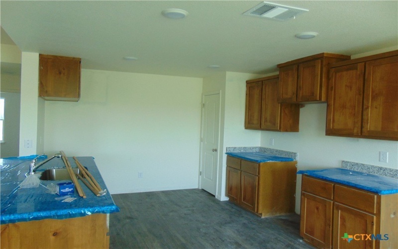 3202 Salt Fork Drive, Killeen, TX 76549, 3 Bedrooms Bedrooms, ,2 BathroomsBathrooms,Residential,For Sale,3202 Salt Fork Drive,0,579709