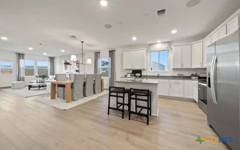 1529 Sky Vista Drive, Belton, TX 76513, 4 Bedrooms Bedrooms, ,3 BathroomsBathrooms,Residential,For Sale,1529 Sky Vista Drive,578935