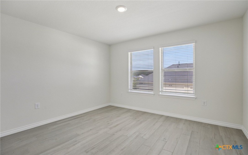 139 Stewart Drive #102, San Marcos, TX 78666, 3 Habitaciones Habitaciones , ,2 BañosBaños,Residential,En Venta,139 Stewart Drive,0,579722