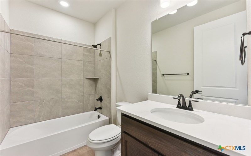 153 Antoinette Way unit: 102 #102, San Marcos, TX 78666, 2 Bedrooms Bedrooms, ,2 BathroomsBathrooms,Residential,For Sale,153 Antoinette Way unit: 102,0,579779