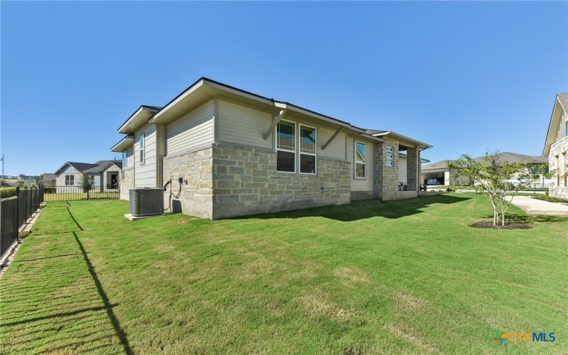 153 Antoinette Way unit: 102 #102, San Marcos, TX 78666, 2 Bedrooms Bedrooms, ,2 BathroomsBathrooms,Residential,For Sale,153 Antoinette Way unit: 102,0,579779