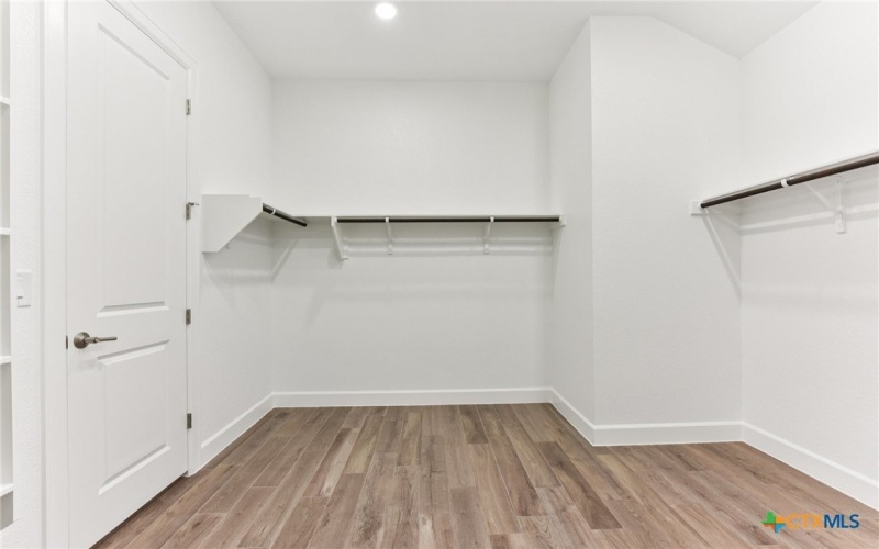 104 Olive Blossom Trail, San Marcos, TX 78666, 2 Habitaciones Habitaciones , ,2 BañosBaños,Residential,En Venta,104 Olive Blossom Trail,0,579034