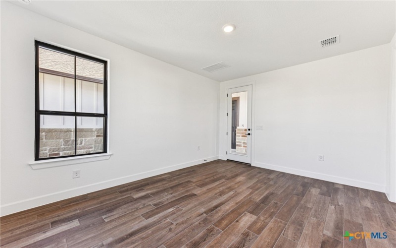 203 Olive Blossom Trail, San Marcos, TX 78666, 4 Habitaciones Habitaciones , ,3 BañosBaños,Residential,En Venta,203 Olive Blossom Trail,0,579196