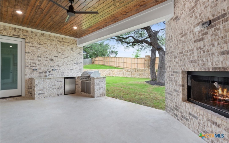 3030 Pecan Meadow Drive, Belton, TX 76513, 5 Habitaciones Habitaciones , ,3 BañosBaños,Residential,En Venta,3030 Pecan Meadow Drive,579408