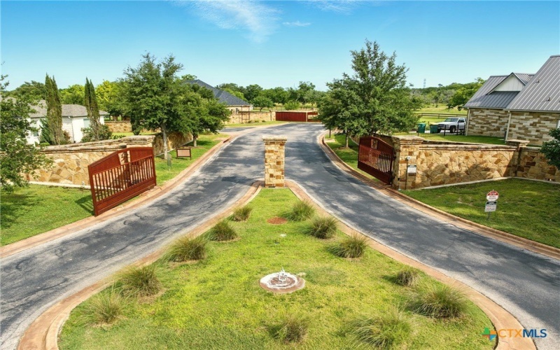 3030 Pecan Meadow Drive, Belton, TX 76513, 5 Habitaciones Habitaciones , ,3 BañosBaños,Residential,En Venta,3030 Pecan Meadow Drive,579408