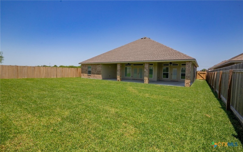 309 Silver Lake, Victoria, TX 77904, 4 Bedrooms Bedrooms, ,3 BathroomsBathrooms,Residential,For Sale,309 Silver Lake,0,579421