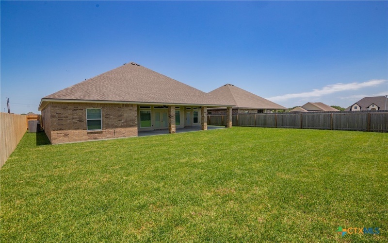 309 Silver Lake, Victoria, TX 77904, 4 Bedrooms Bedrooms, ,3 BathroomsBathrooms,Residential,For Sale,309 Silver Lake,0,579421