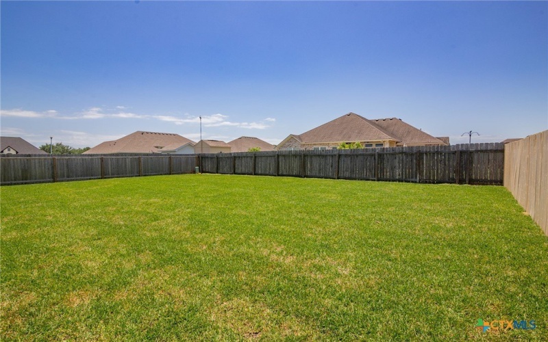 309 Silver Lake, Victoria, TX 77904, 4 Bedrooms Bedrooms, ,3 BathroomsBathrooms,Residential,For Sale,309 Silver Lake,0,579421