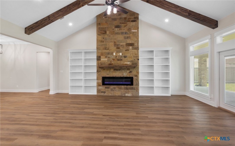 309 Silver Lake, Victoria, TX 77904, 4 Bedrooms Bedrooms, ,3 BathroomsBathrooms,Residential,For Sale,309 Silver Lake,0,579421