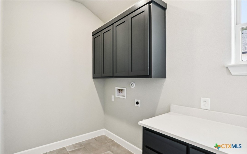 207 Sprinting Peak Drive, San Marcos, TX 78666, 2 Habitaciones Habitaciones , ,2 BañosBaños,Residential,En Venta,207 Sprinting Peak Drive,0,579628