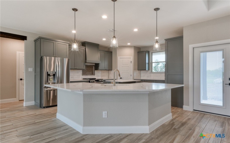 109 Wild Persimmon Trail, Marion, TX 78124, 4 Bedrooms Bedrooms, ,2 BathroomsBathrooms,Residential,For Sale,109 Wild Persimmon Trail,579646