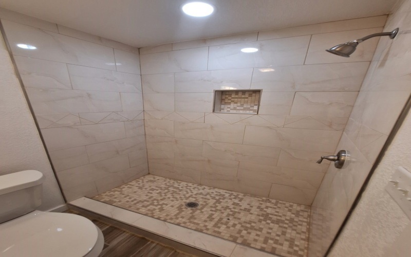 615 South Shore, Port Isabel, TX 78578, 4 Bedrooms Bedrooms, ,2 BathroomsBathrooms,Residential Multi Family,For Sale,615 South Shore,101477