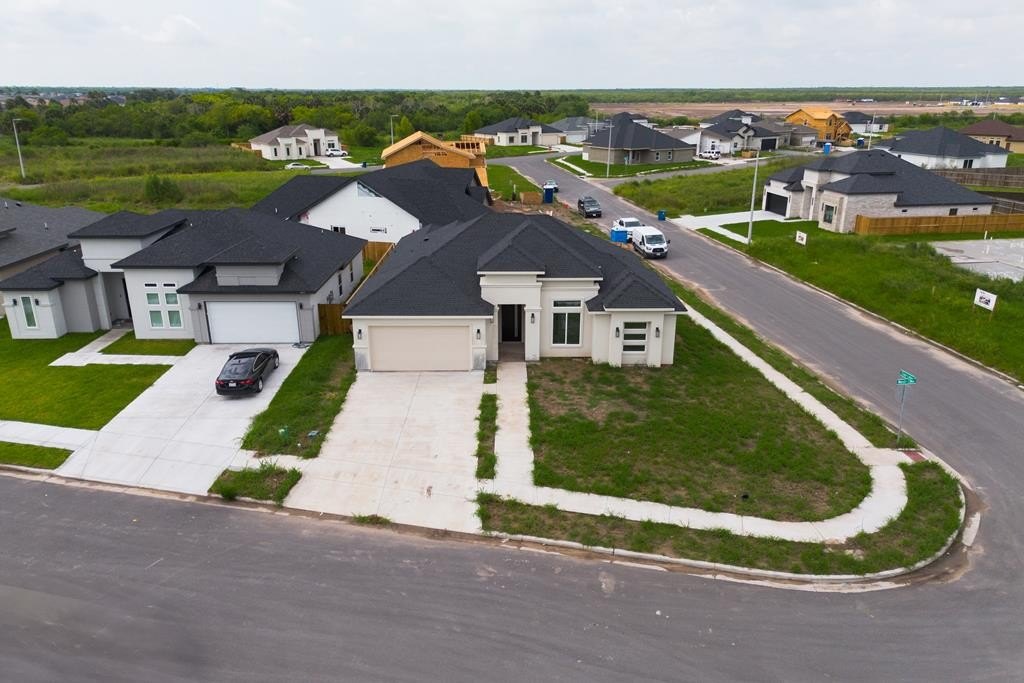 8879 Wentz Lake, Brownsville, TX 78520, 3 Bedrooms Bedrooms, ,2 BathroomsBathrooms,Residential,For Sale,8879 Wentz Lake,101649