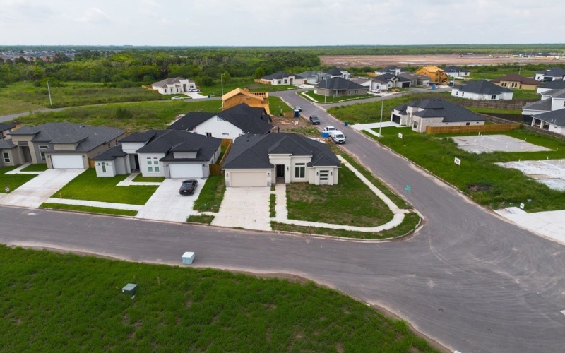 8879 Wentz Lake, Brownsville, TX 78520, 3 Bedrooms Bedrooms, ,2 BathroomsBathrooms,Residential,For Sale,8879 Wentz Lake,101649