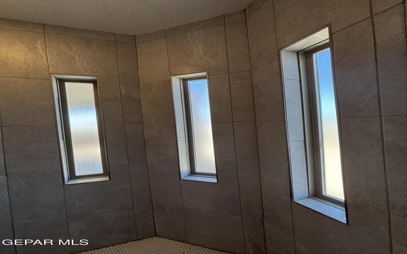 325 MERCED Court, El Paso, TX 79932, 4 Habitaciones Habitaciones , ,2 BañosBaños,Residential,En Venta,325 MERCED Court,922434