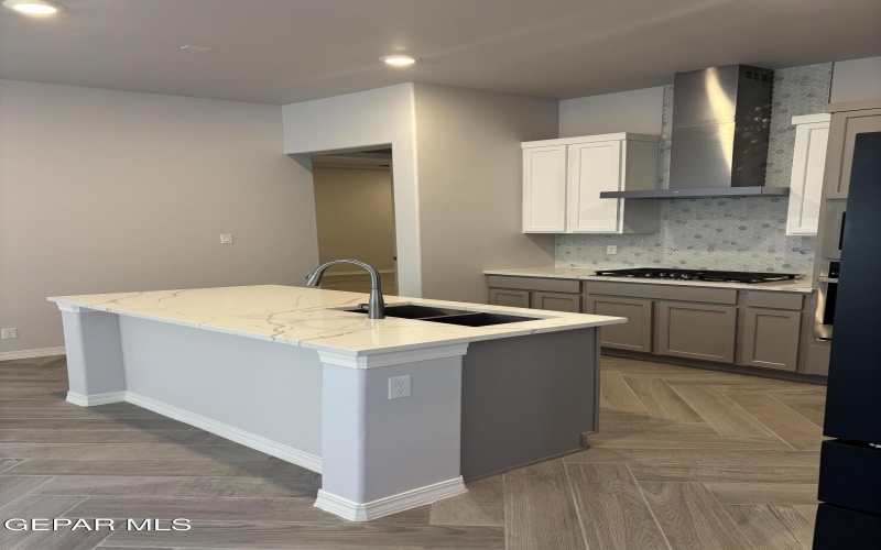 325 MERCED Court, El Paso, TX 79932, 4 Habitaciones Habitaciones , ,2 BañosBaños,Residential,En Venta,325 MERCED Court,922434