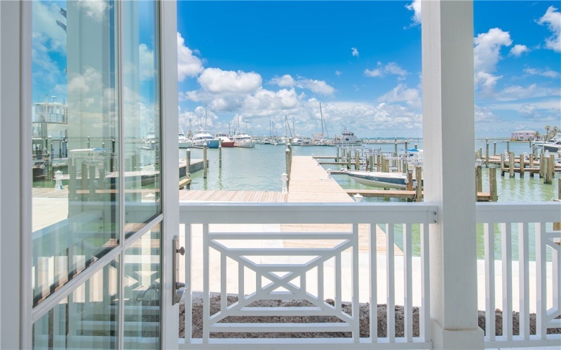 136 W Cotter Avenue unit: 4 #4, Port Aransas, TX 78373, 2 Habitaciones Habitaciones , ,2 BañosBaños,Residential,En Venta,136 W Cotter Avenue unit: 4,0,456791
