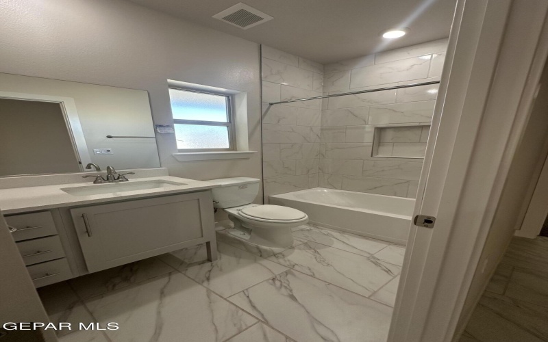 51057 Sand Verbena Avenue, El Paso, TX 79934, 4 Habitaciones Habitaciones , ,2 BañosBaños,Residential,En Venta,51057 Sand Verbena Avenue,922511