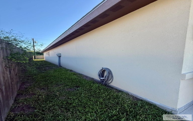 17134 MANDARIN AVE., HARLINGEN, TX 78552, 3 Bedrooms Bedrooms, ,2 BathroomsBathrooms,Residential,For Sale,17134 MANDARIN AVE.,29765224