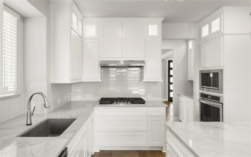 1347 Overton Street, Frisco, TX 75036, 5 Habitaciones Habitaciones , ,3 BañosBaños,Residential,En Venta,1347 Overton Street,20792383