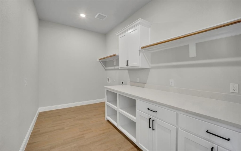 3920 Lonesome Quail Drive, Burleson, TX 76028, 4 Habitaciones Habitaciones , ,3 BañosBaños,Residential,En Venta,3920 Lonesome Quail Drive,20788248