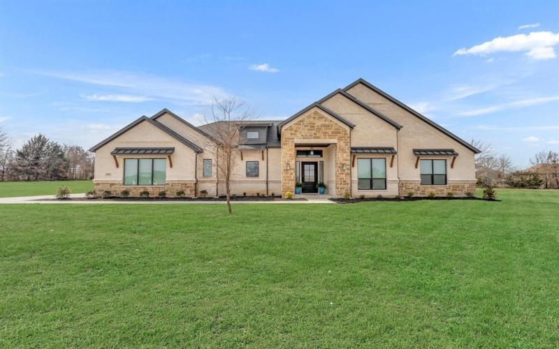 3920 Lonesome Quail Drive, Burleson, TX 76028, 4 Habitaciones Habitaciones , ,3 BañosBaños,Residential,En Venta,3920 Lonesome Quail Drive,20788248