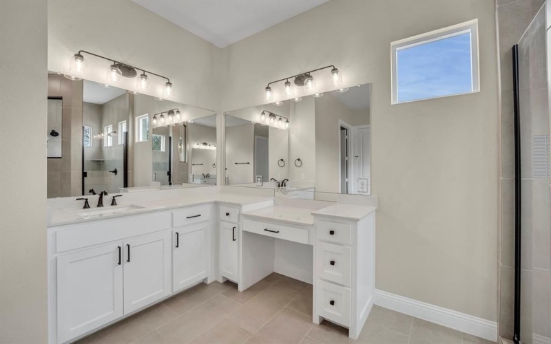 3920 Lonesome Quail Drive, Burleson, TX 76028, 4 Habitaciones Habitaciones , ,3 BañosBaños,Residential,En Venta,3920 Lonesome Quail Drive,20788248